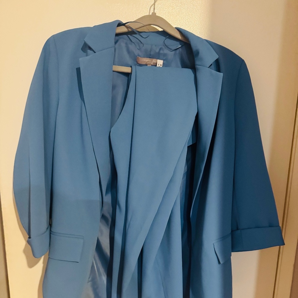 Christian Berg womens professiona suit size 40